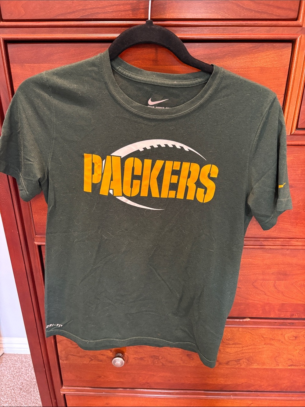 Nike Green & Yellow Packers Football Graphic Tee